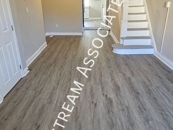 2225 W Pratt St