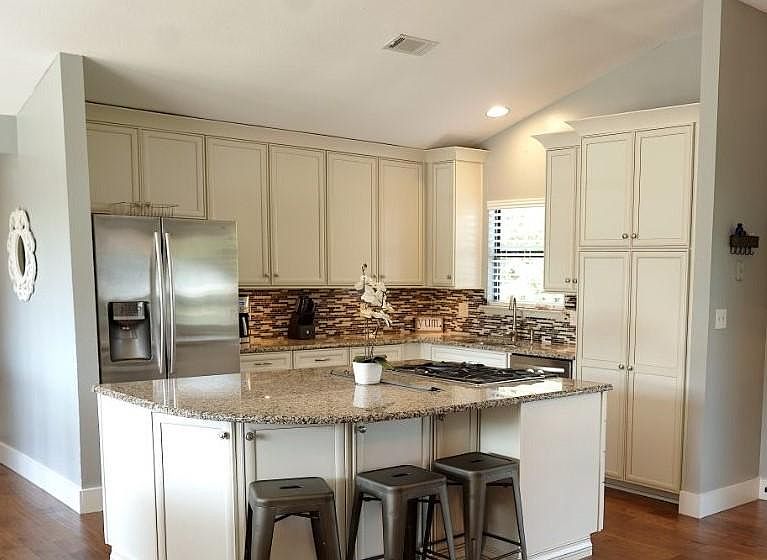1st image of 28 Walton Shores Ct