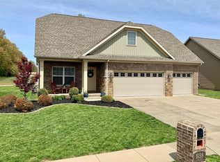 1038 Tess Dr, Evansville, IN 47725