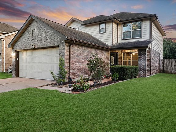 2nd image of 6814 Pear Point Ln