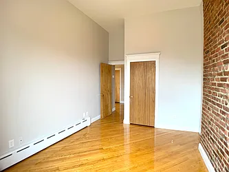 Rented by Triplemint