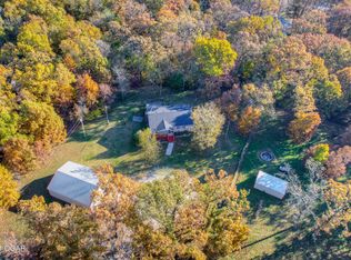 7129 Carver Rd, Neosho, MO 64850