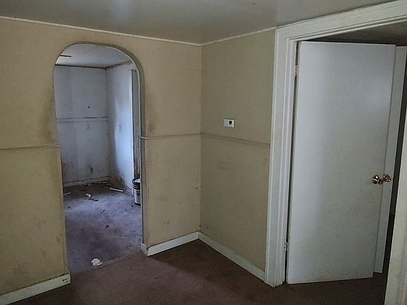 5th image of 1609 S Oakdale Dr