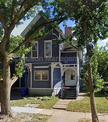 19 Park Ave Photo 1
