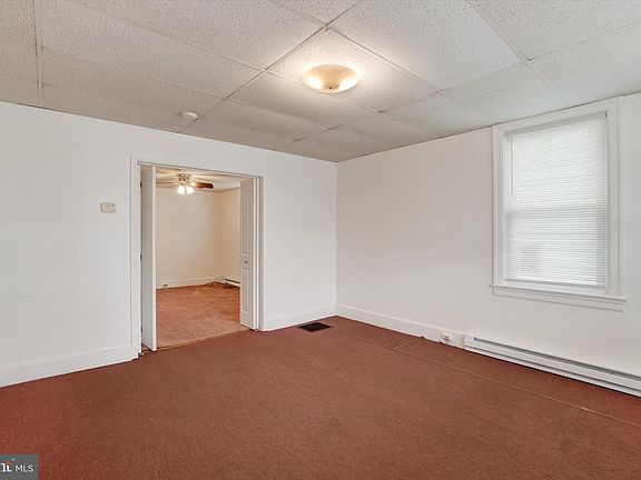4th image of 1448 W King St