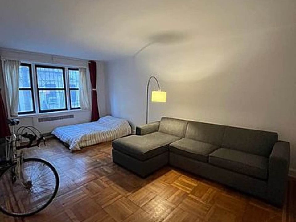 1st image of 100 Woodruff Ave APT 1N