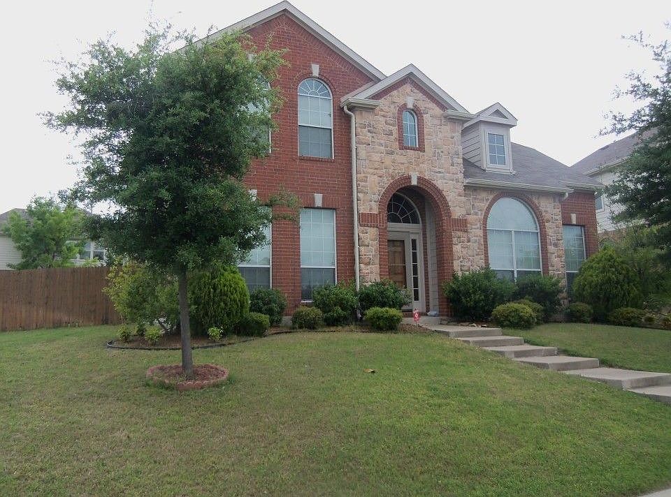 1st image of 495 Mariposa Dr