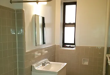 Rented by OAE REAL ESTATE