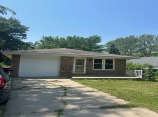 202 Ridgeview Ave, Rockford, IL 61107