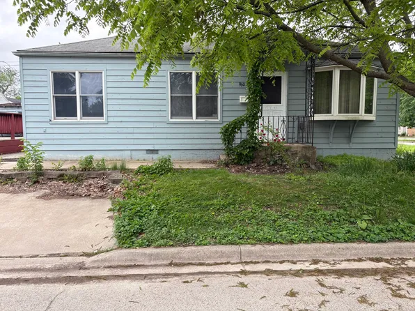 960 Cleary Ave, Joliet, IL 60435