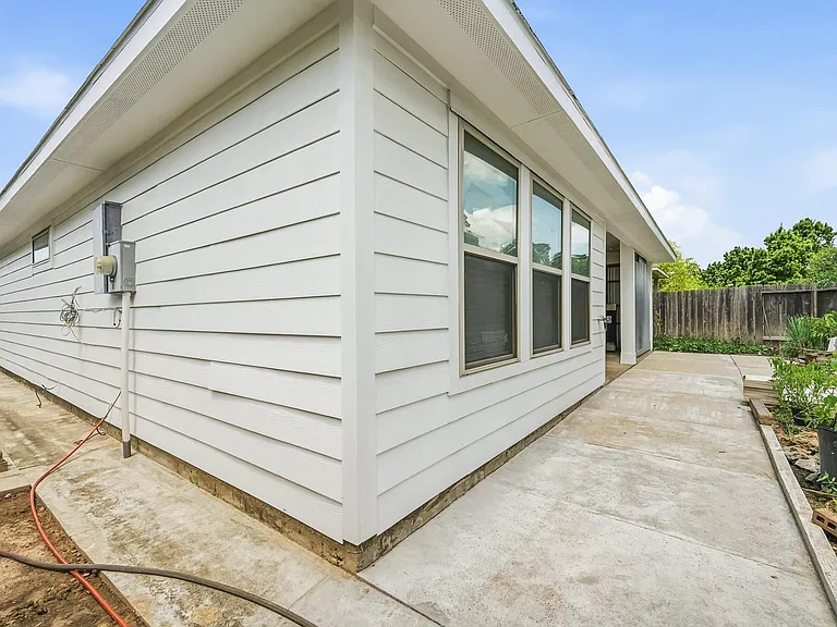 7126 Whitlow Wonder Ln — Photo 41