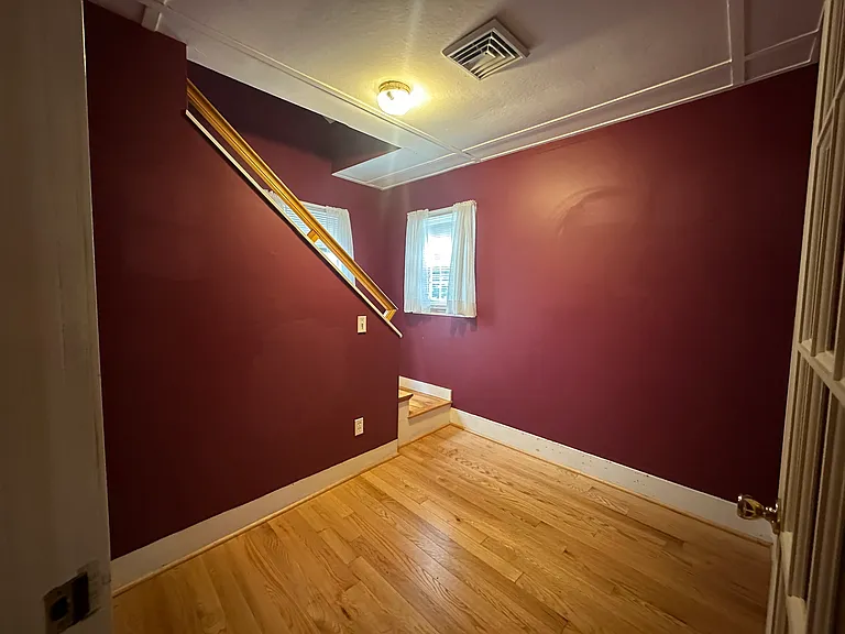 358 Union St — Photo 24