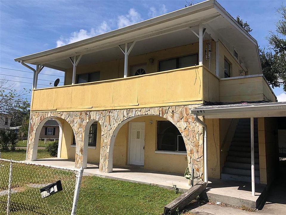 1st image of 691 W HARBOR DRIVE S