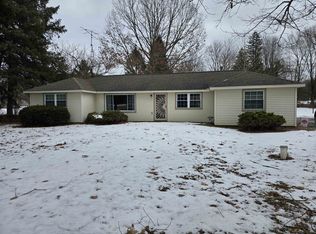 8394 N Clio Rd, Mount Morris, MI 48458