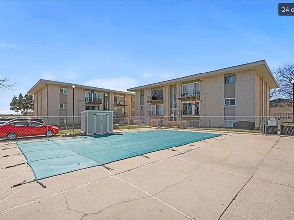 2807 Pembroke Ln, Saint Joseph, MO