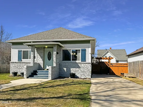 719 1st Ave E, Williston, ND 58801