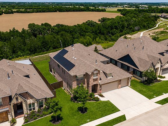2nd image of 1013 Timber Ridge Dr