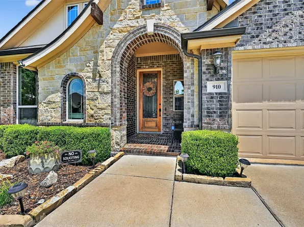 910 Calder Ct, Anna, TX 75409
