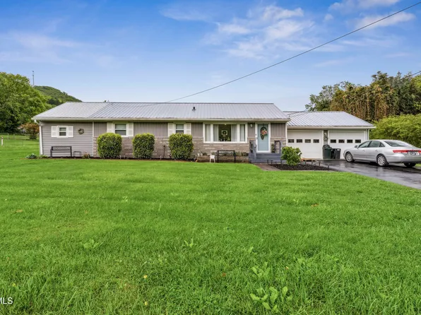 410 Crook St, Hampton, TN 37658