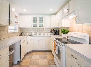 147 McKinley Dr, New Britain, CT 06053