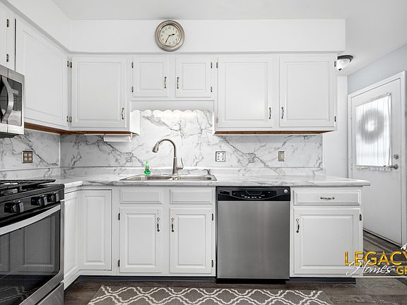 4th image of 705 60th St SE #349
