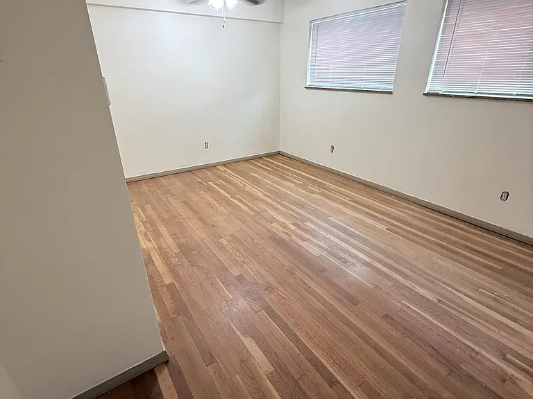 TVC - Magnolia Building — Photo 3