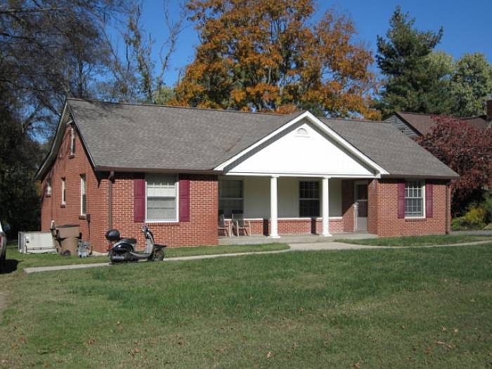 Right side of duplex