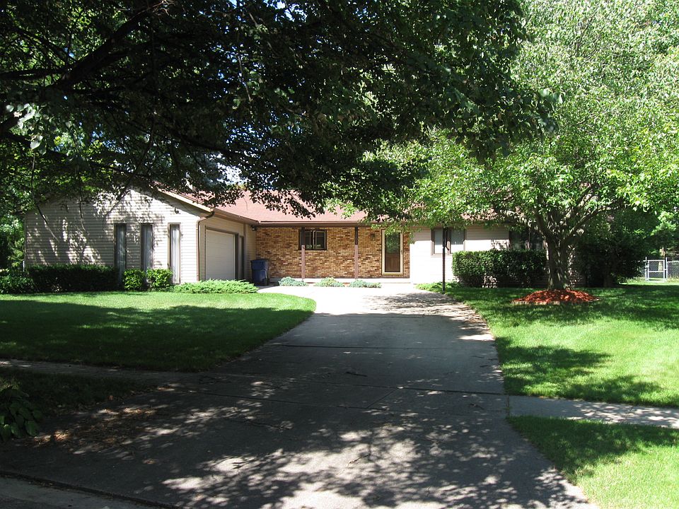 1st image of 3201 Highbrook Dr