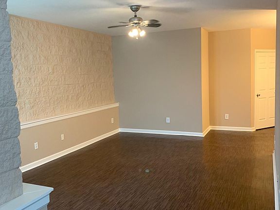 2nd image of 6918 Northside Dr #D