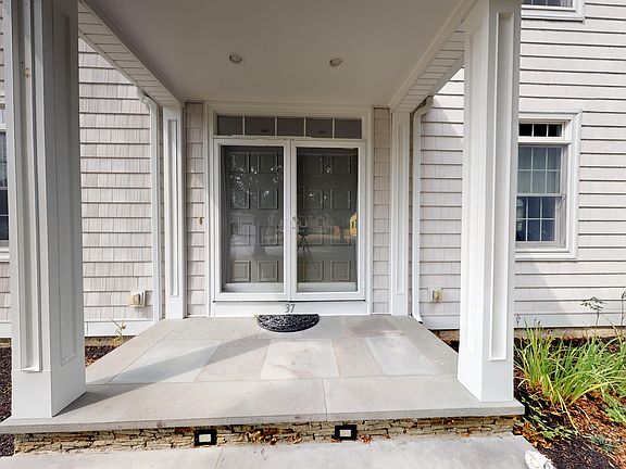 2nd image of 37 Elmwood Dr