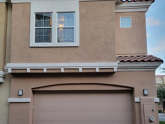 4th image of 124 N California St Unit 1