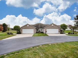 1520 Madison Pl #6, Wapakoneta, OH 45895