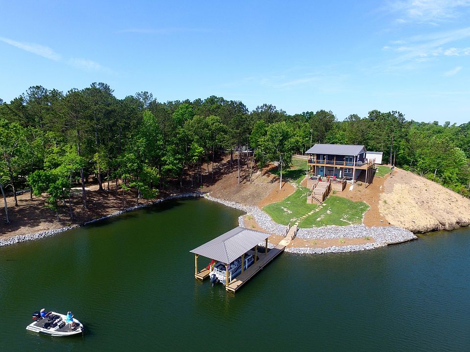 1st image of 1048 Williams Dr