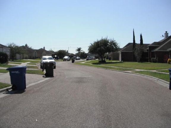 3rd image of 3801 Brockhampton Ct