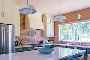 557 Bristol Ferry Rd #B — Photo 10