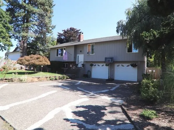 230 Amanda Ct, Oregon City, OR 97045