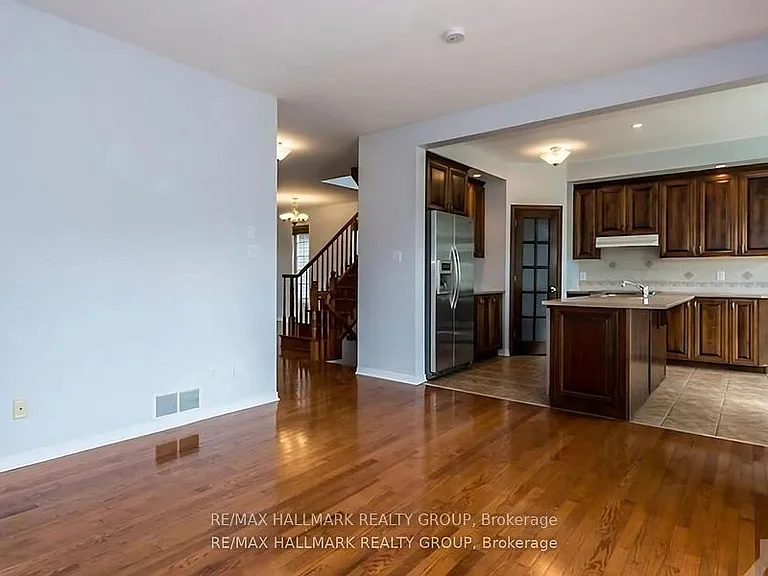 135 Stedman St — Photo 14