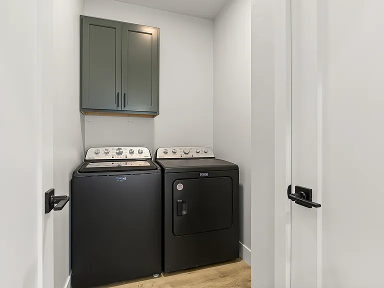 10494 W Shields Ave — Photo 19