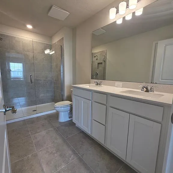 2356 Southbury Dr — Photo 17