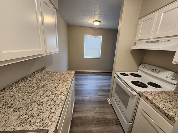 4th image of 4194 Norbrook Dr APT 4