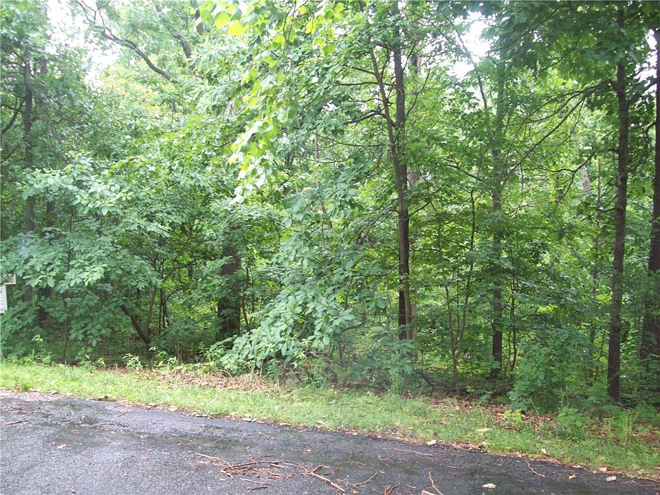 2nd image of 8 Catherine Pl
