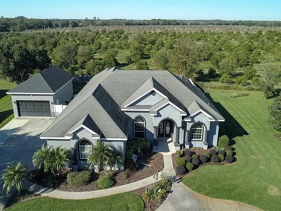 3rd image of 145 Hidden Oaks Ln