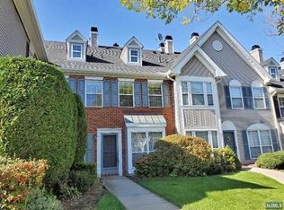 1086 Coventry Way, Mahwah, NJ 07430