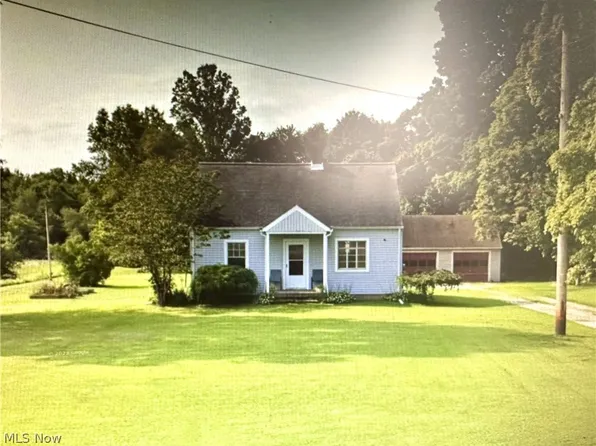 8790 Tallmadge Rd, Diamond, OH 44412
