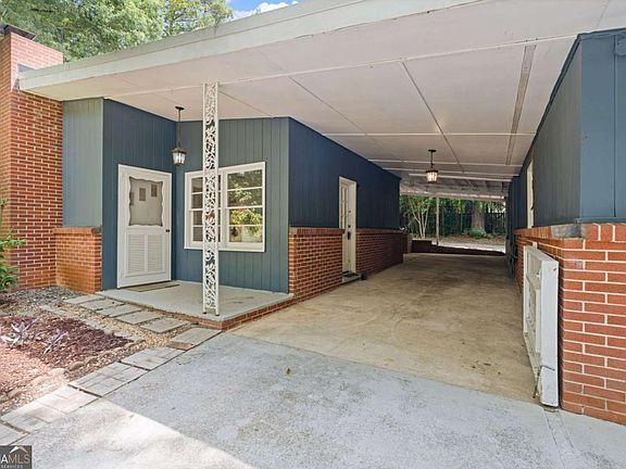 2nd image of 3229 Westmart Ln