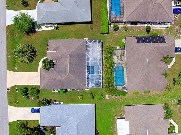 3rd image of 17501 Caloosa Trace Cir