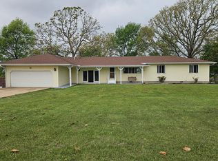 10986 Lone Pine Road, Mountain Grove, MO 65711
