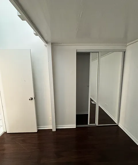 1459 W Lexington St #1W — Photo 12