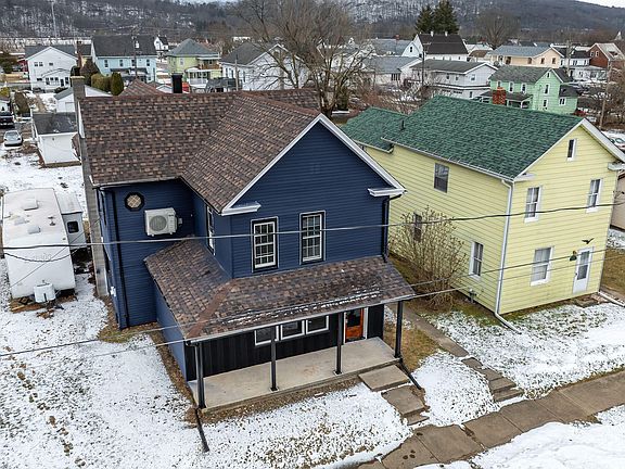 4th image of 710 E 2nd St