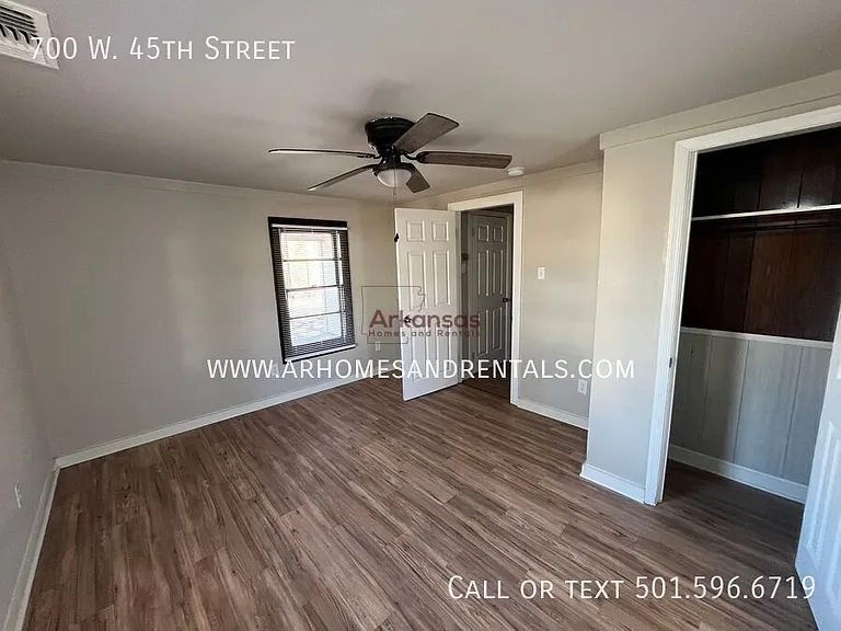 700 W 45th St — Photo 8